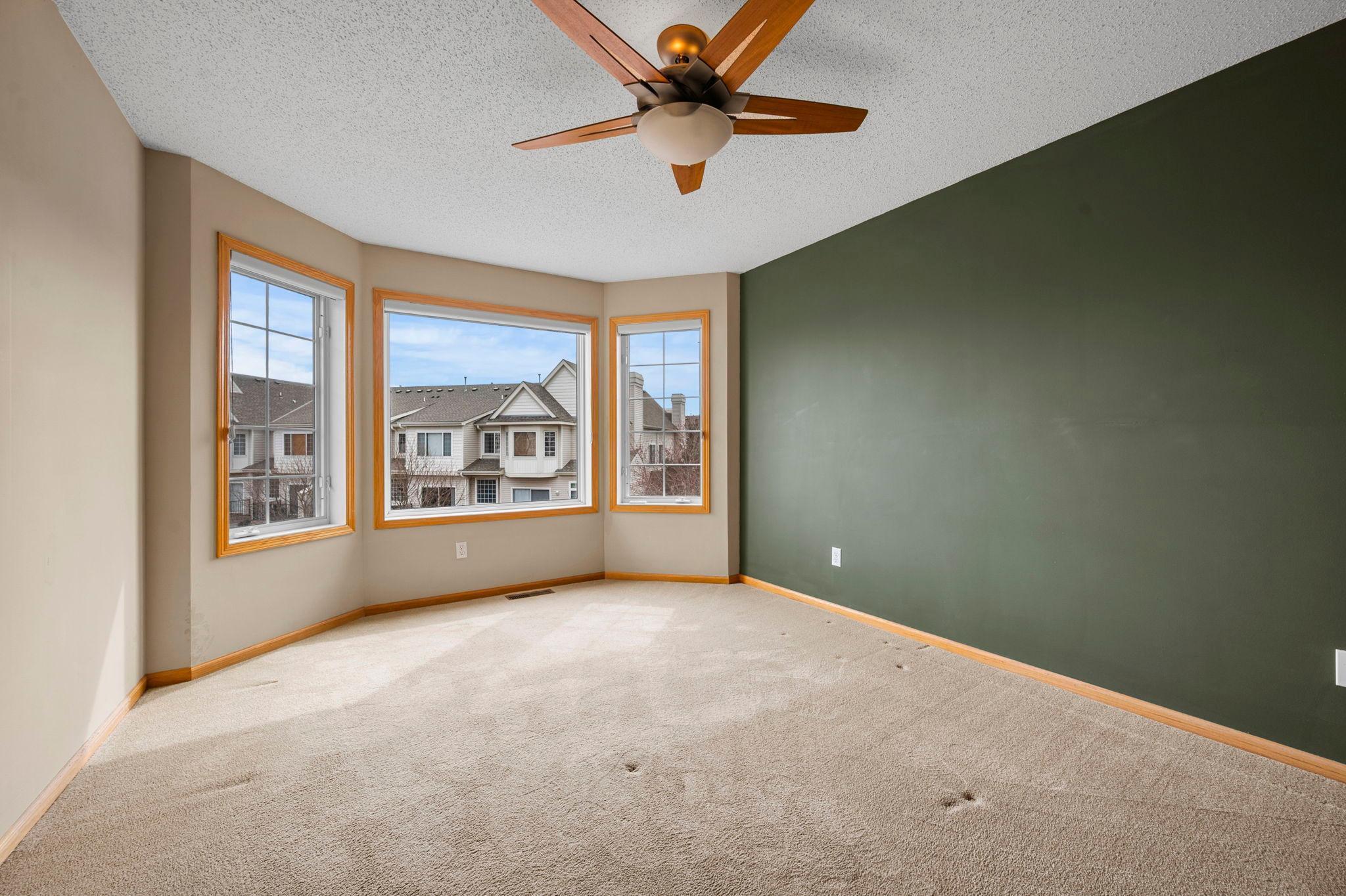 50-web-or-mls-2177 Eagle Trace Ln-175.jpg