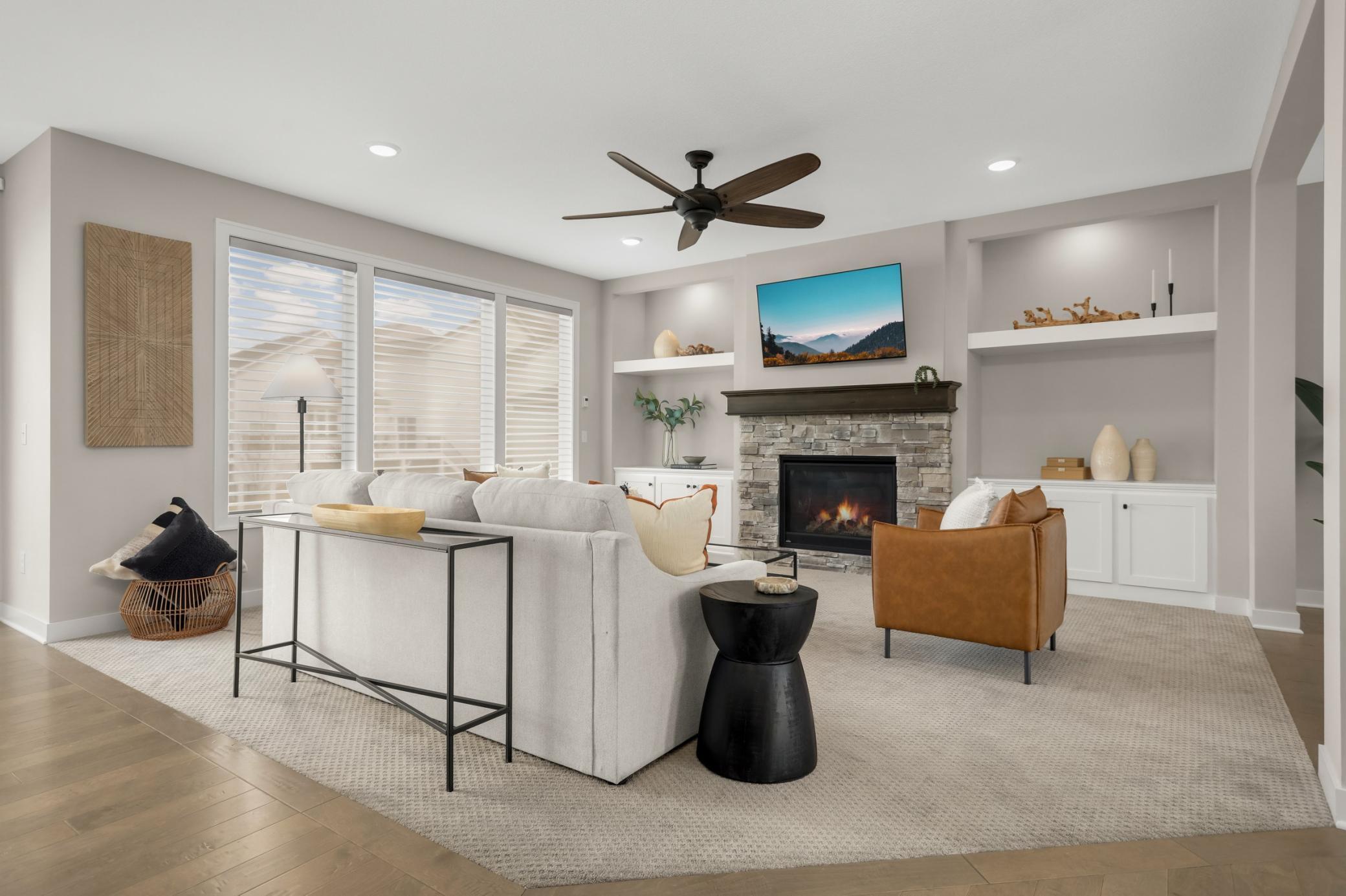 Gorgeous Livingroom with Gas Fireplace & Custom Cabinetry