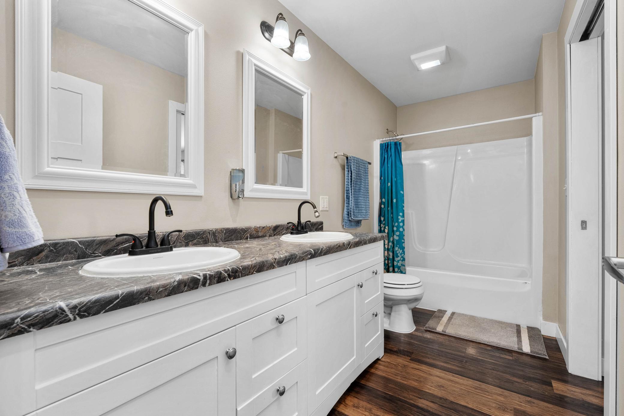 26) 69350-69c6f09b82ba4.jpg