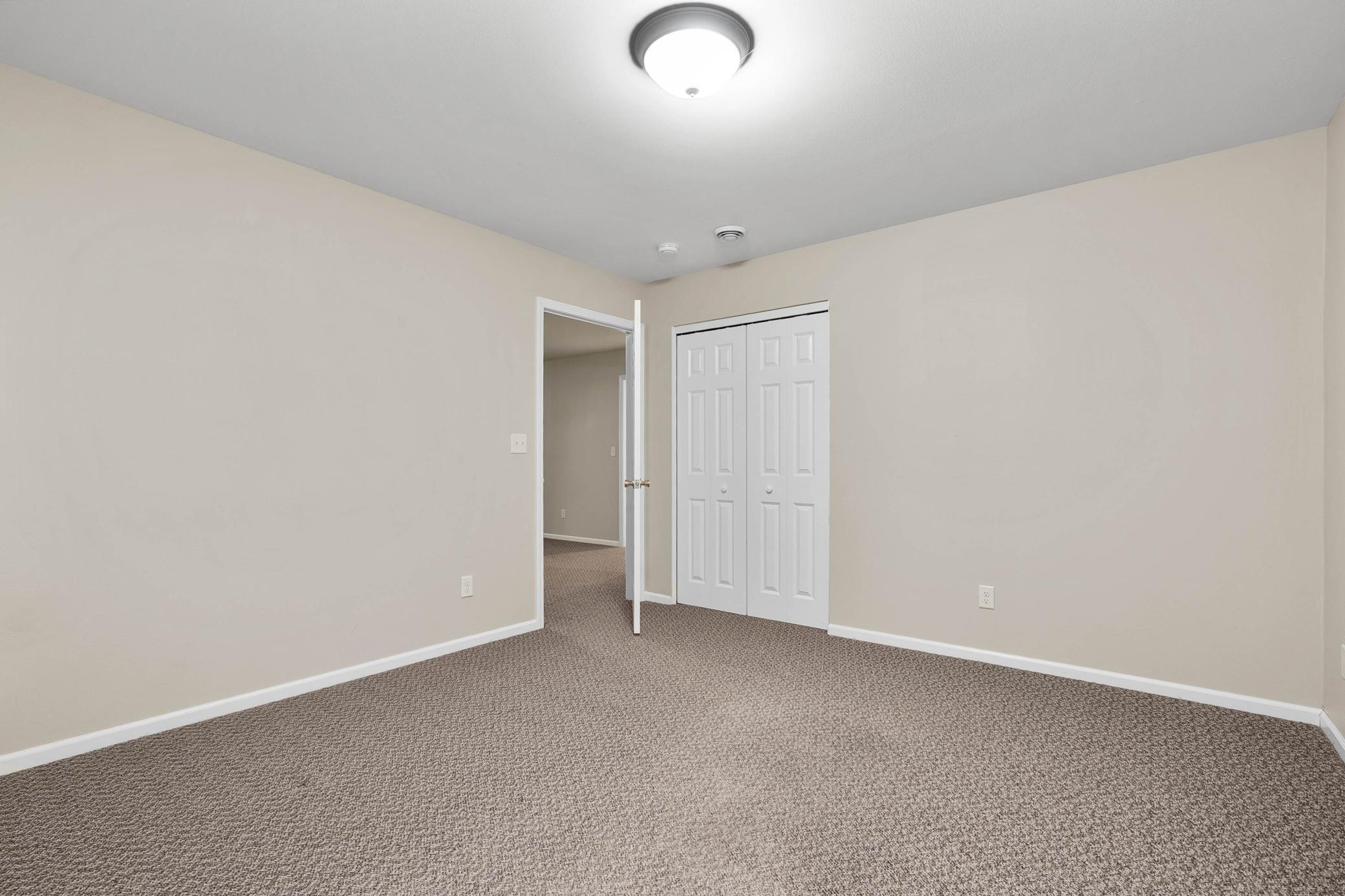 35) 69350-69c6f08d0b100.jpg