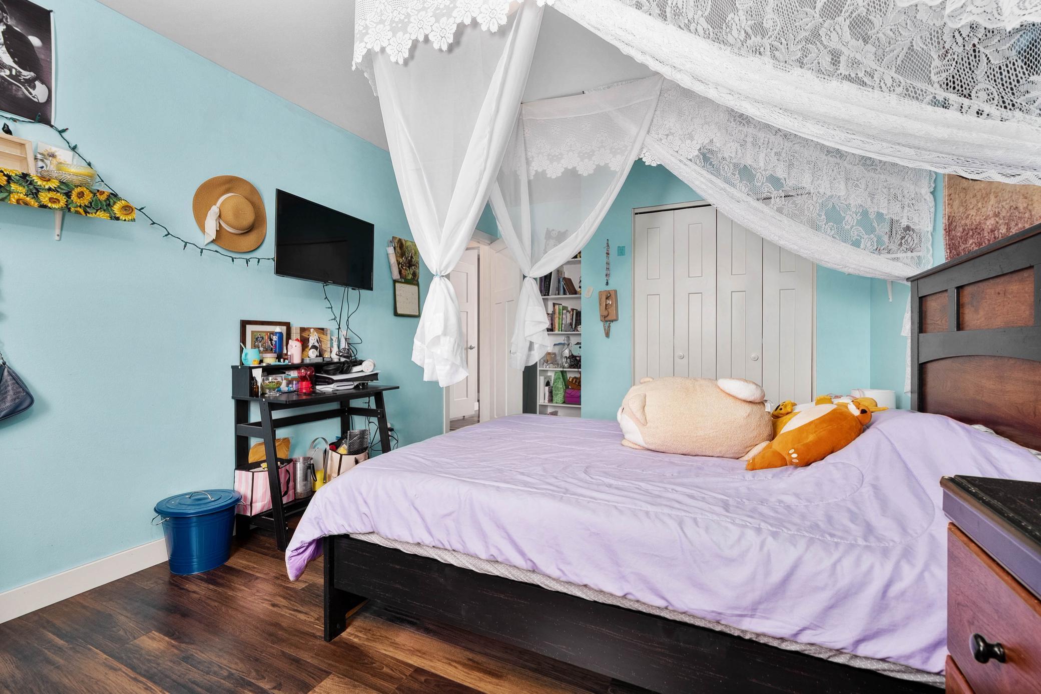 28) 69350-69c6f097b97e0.jpg