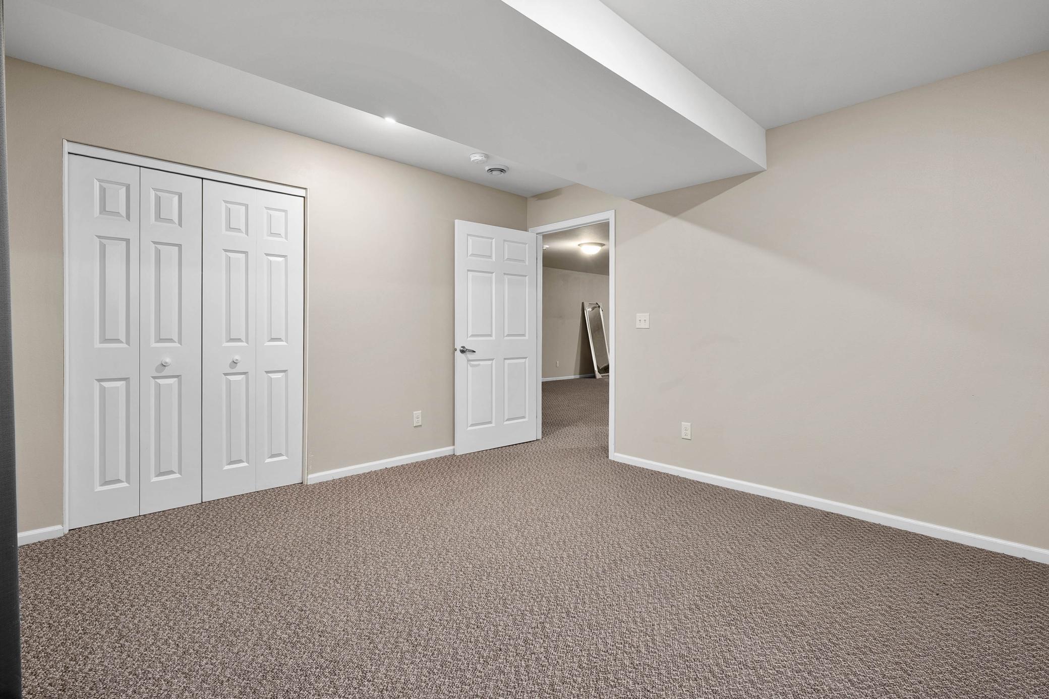 37) 69350-69c6f096dd805.jpg