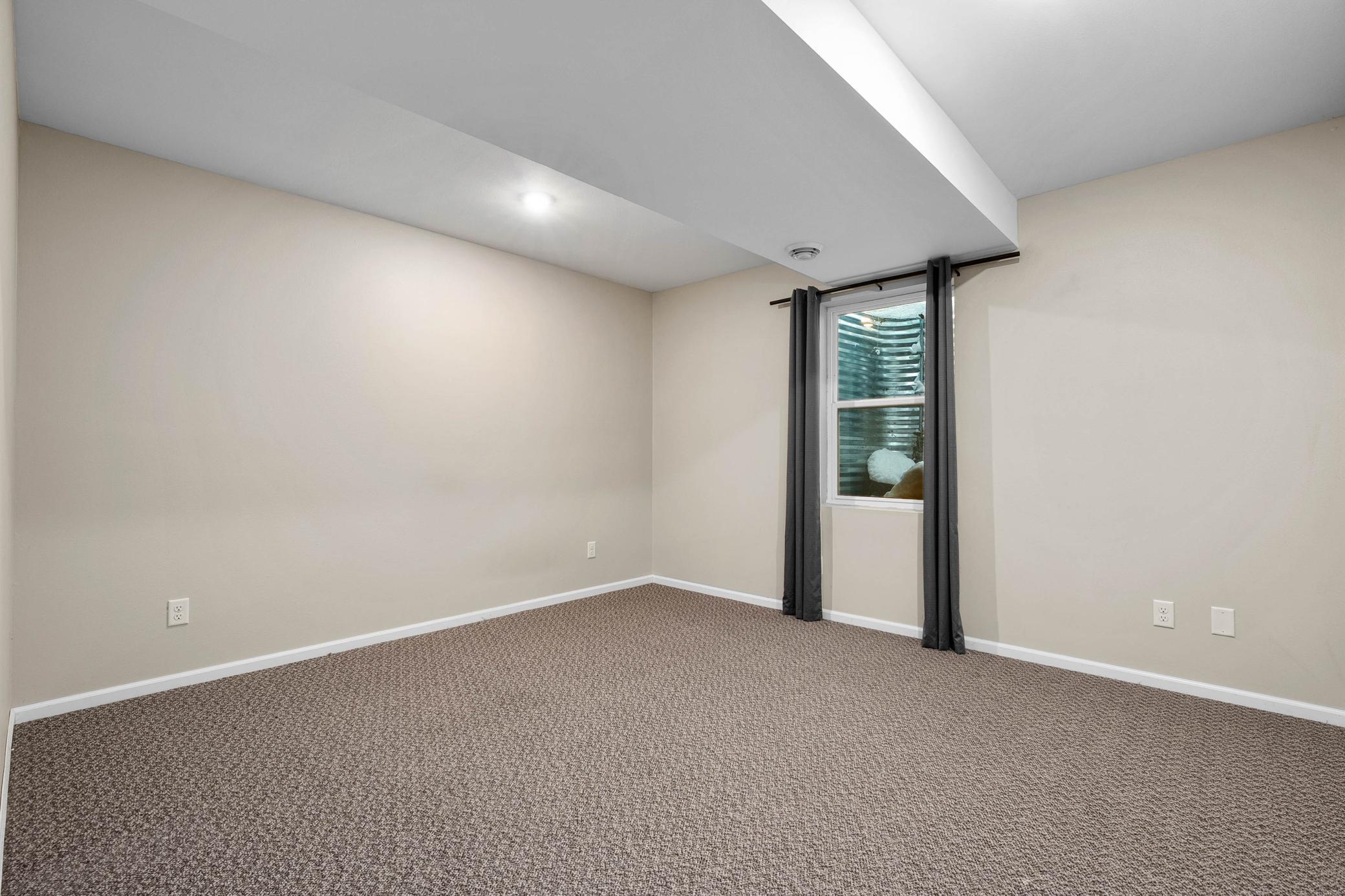 38) 69350-69c6f08c895b9.jpg