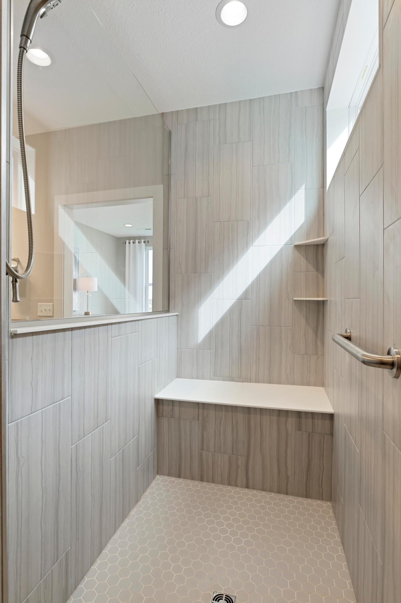 19240_101st_Place_model home