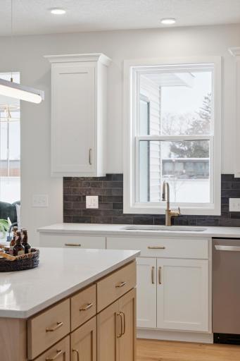 Photo taken from previous model with a similar floorplan. While similar, some options shown in the picture may not be included in this pricing. Please ask for a detailed list of included features for this listing.