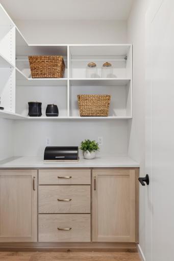 Photo taken from previous model with a similar floorplan. While similar, some options shown in the picture may not be included in this pricing. Please ask for a detailed list of included features for this listing.