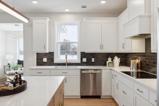 Photo taken from previous model with a similar floorplan. While similar, some options shown in the picture may not be included in this pricing. Please ask for a detailed list of included features for this listing.