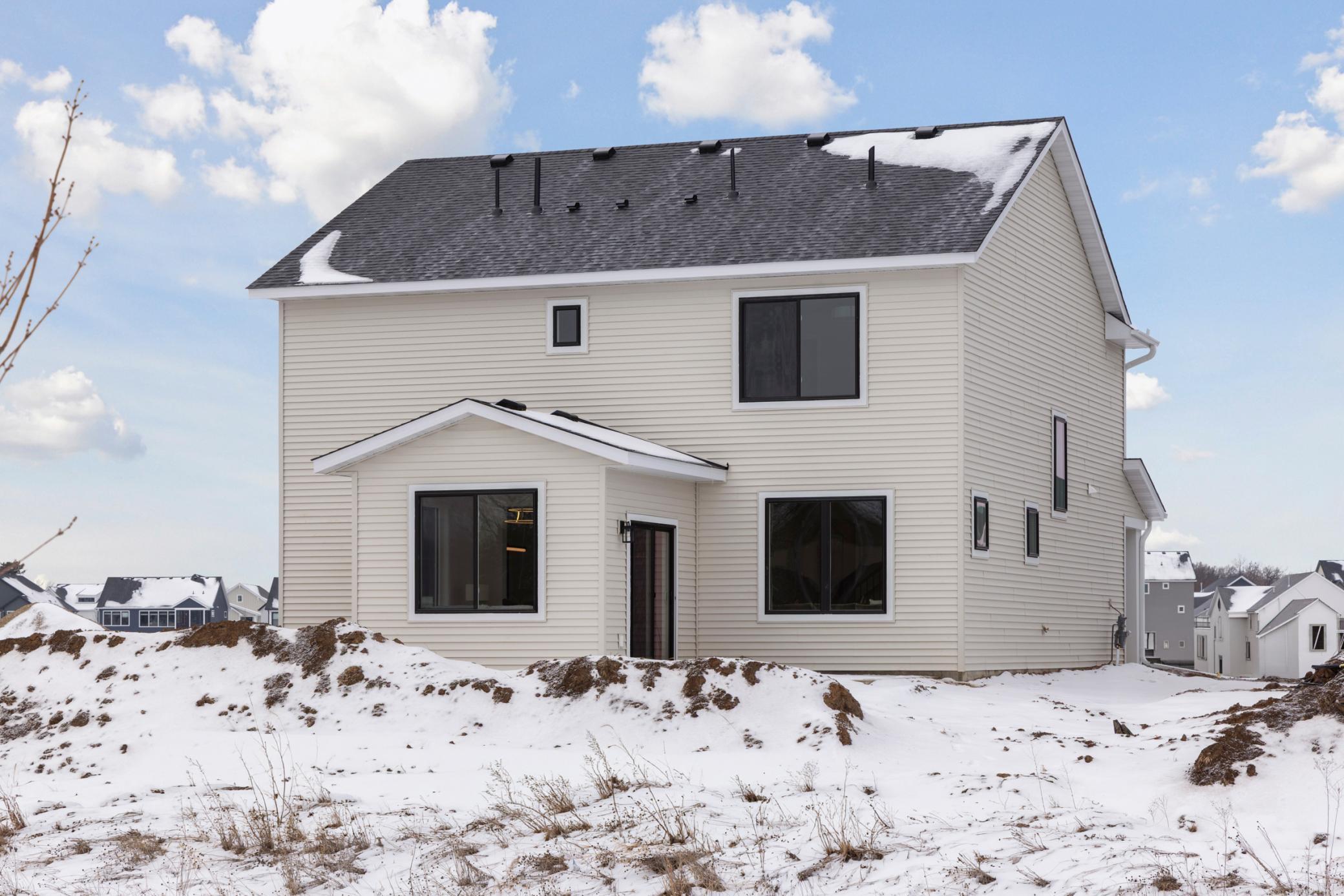 Photo taken from previous model with a similar floorplan. While similar, some options shown in the picture may not be included in this pricing. Please ask for a detailed list of included features for this listing.