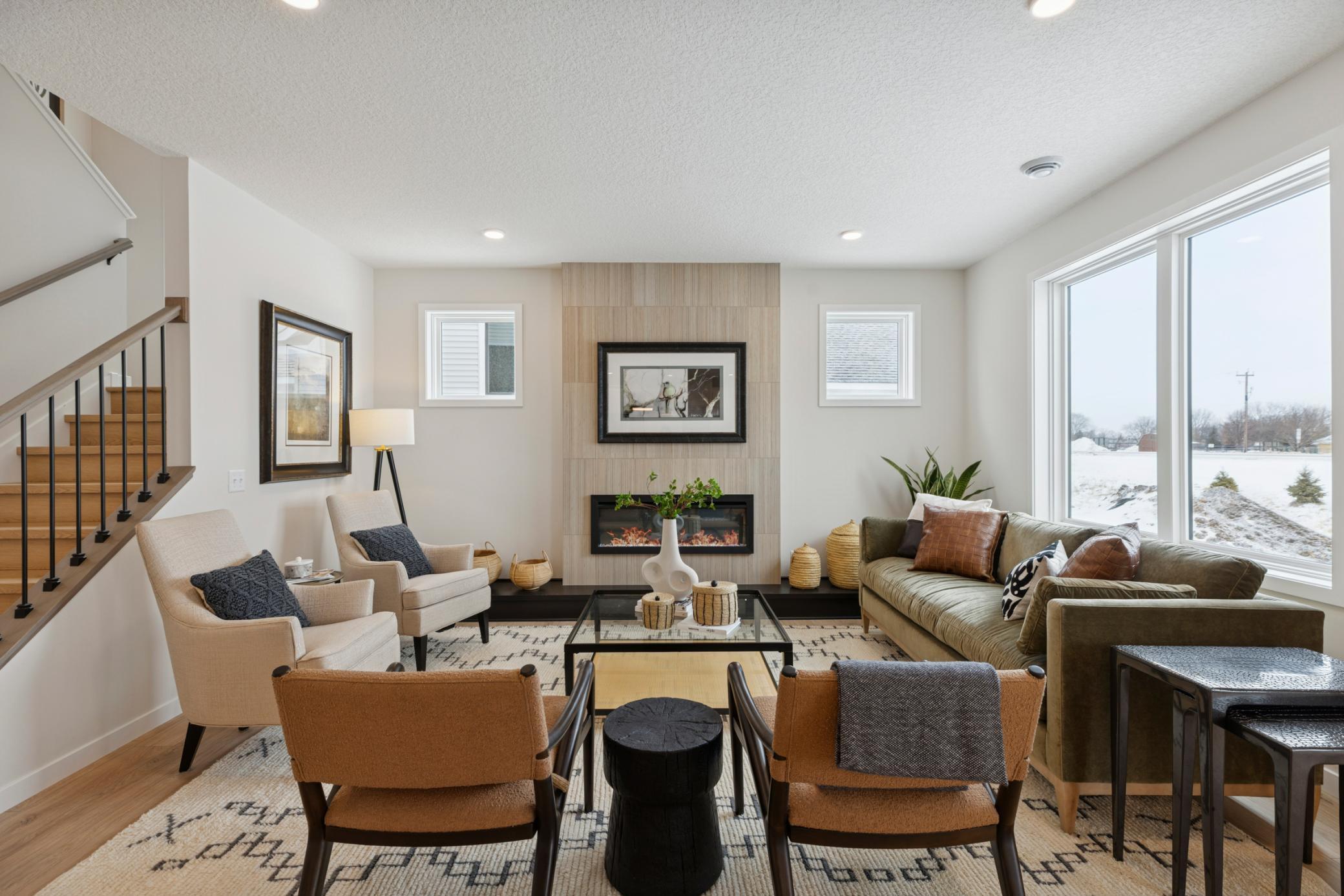 Photo taken from previous model with a similar floorplan. While similar, some options shown in the picture may not be included in this pricing. Please ask for a detailed list of included features for this listing.