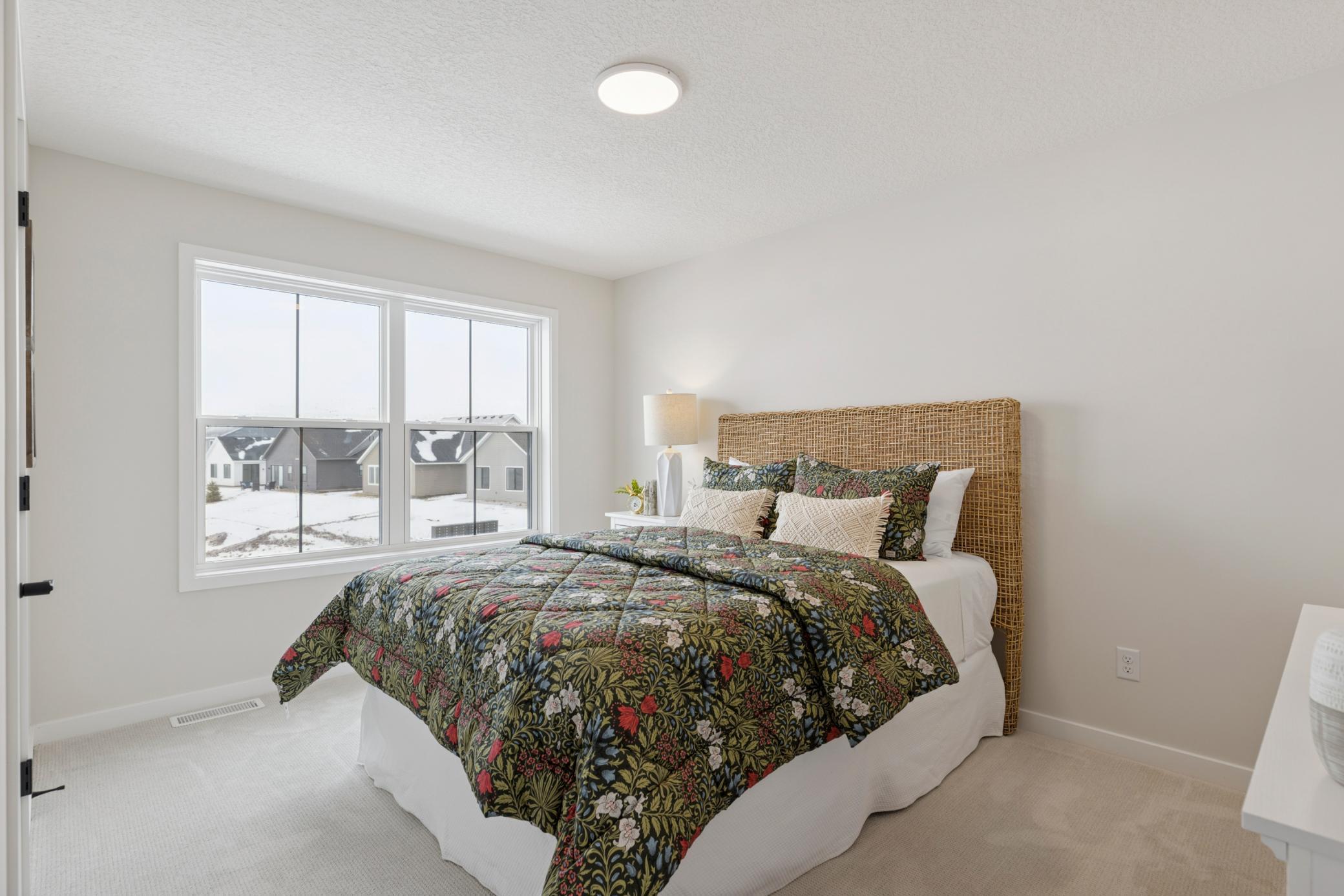 Photo taken from previous model with a similar floorplan. While similar, some options shown in the picture may not be included in this pricing. Please ask for a detailed list of included features for this listing.