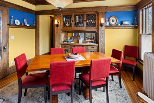 Spacious dining room with walk/in closet and abundant light.