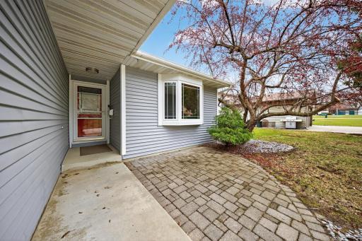 2636 Westridge Lane NW, Rochester, MN 55901