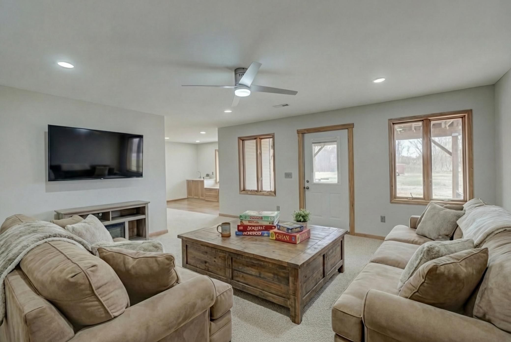 lower level 503 164th Ave