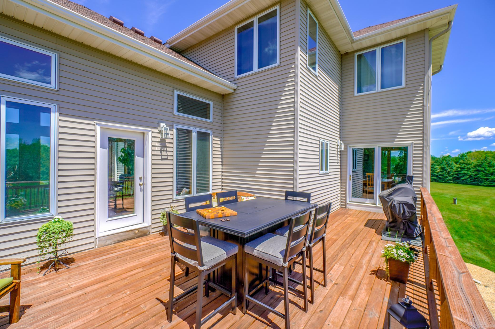 deck 29 x 15 with two entries