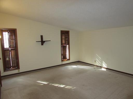 405 N 1st Avenue W, Truman, MN 56088