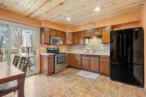 127 E Mckinley Street, Owatonna, MN 55060