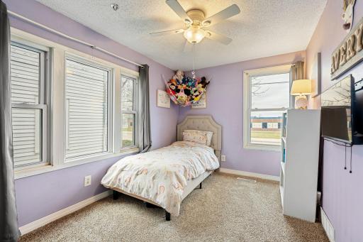 127 E Mckinley Street, Owatonna, MN 55060
