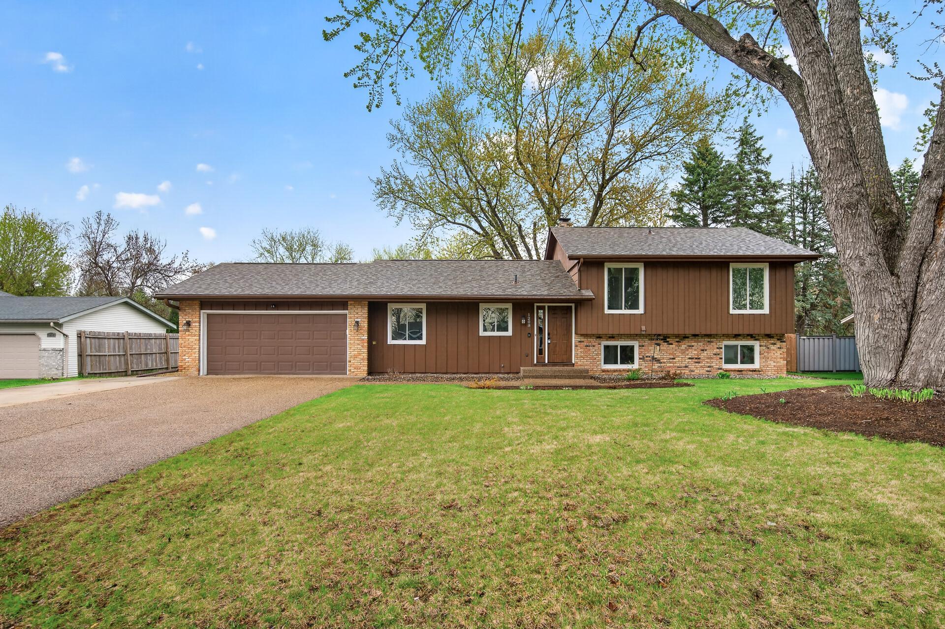 You will love this beautifully updated, move-in ready multi-level home in a prime Burnsville location.