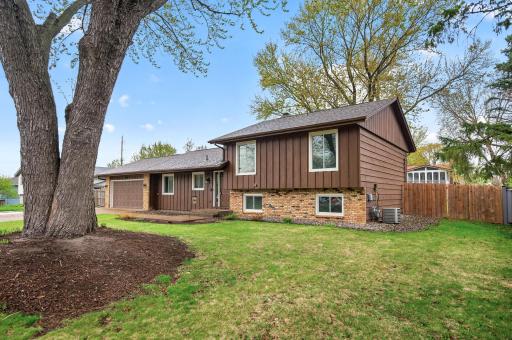 Located in ISD 196 (Apple ValleyâRosemount schools)