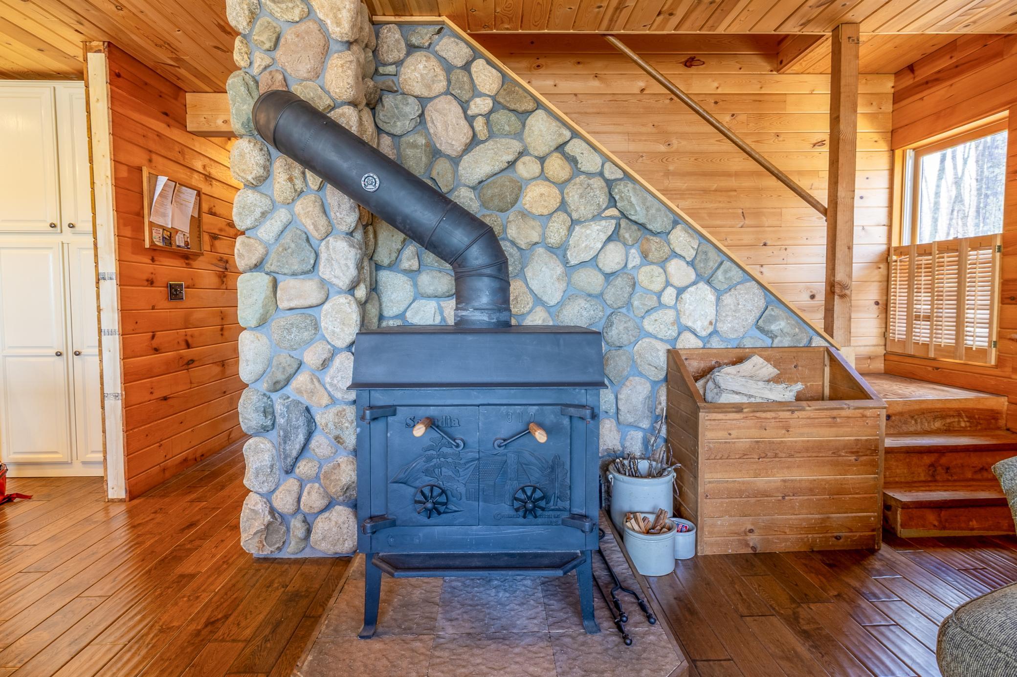 19520 Blue Lane E (29).jpg