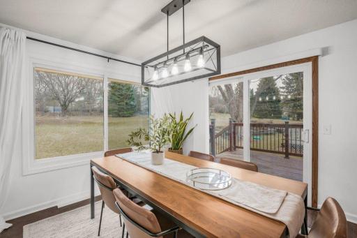 9240 Chesshire Lane N, Maple Grove, MN 55369