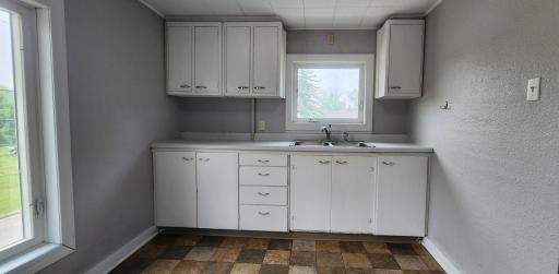 209 4th Street SE, Valley City, ND 58072
