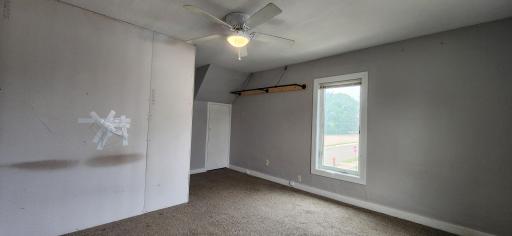 209 4th Street SE, Valley City, ND 58072