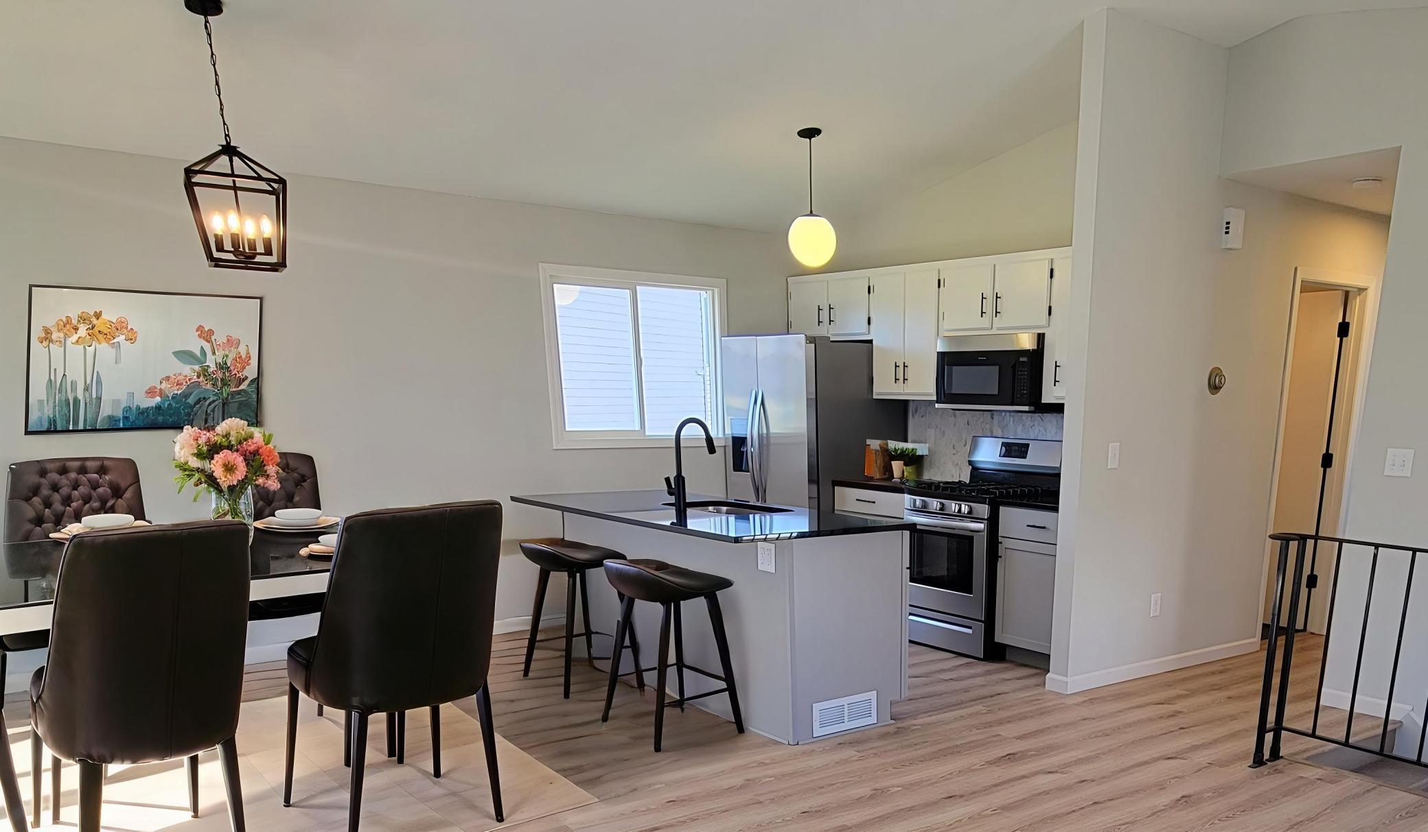 Kitchen / Dining - Virtual Staging