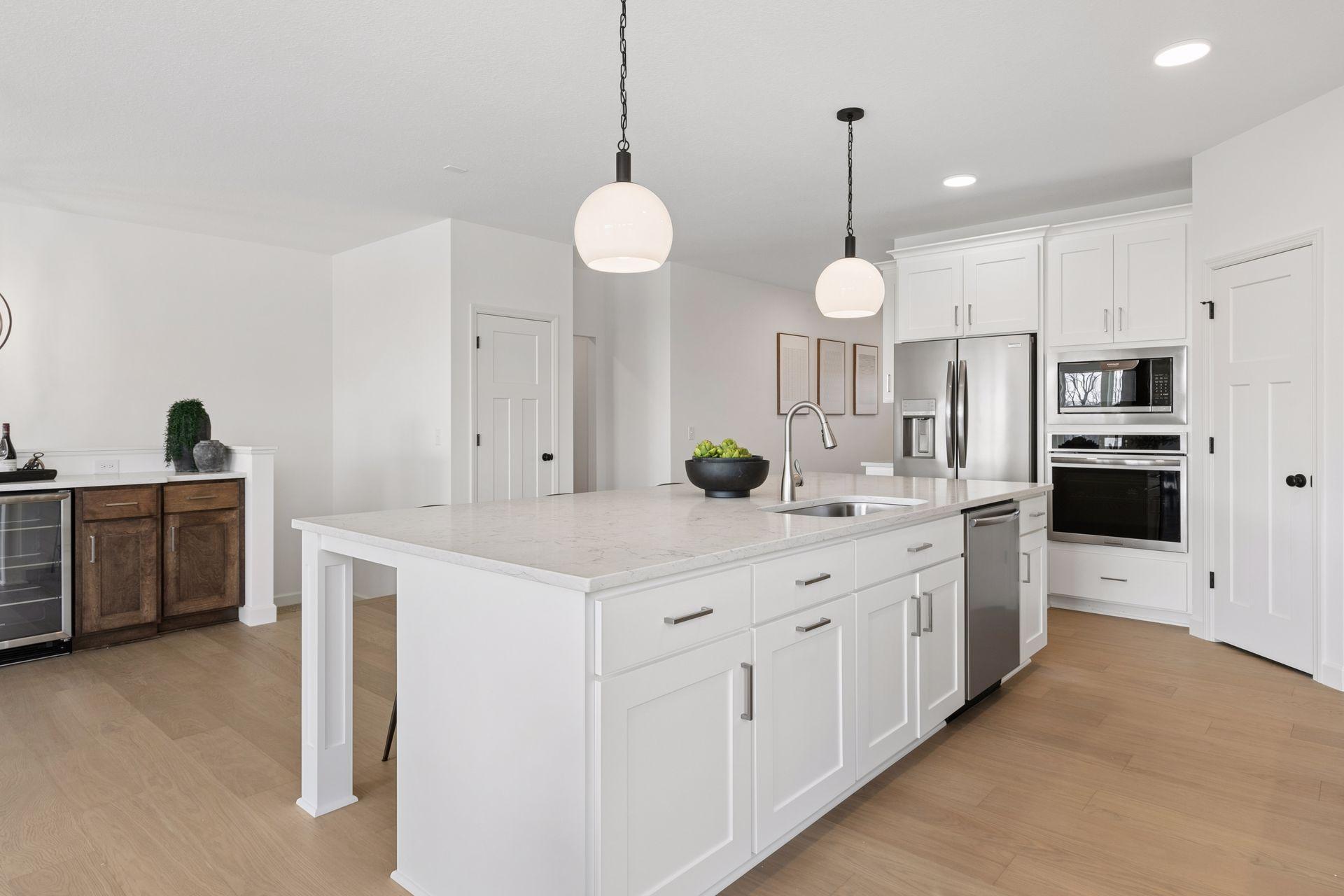 10' Island All images of a previous Model