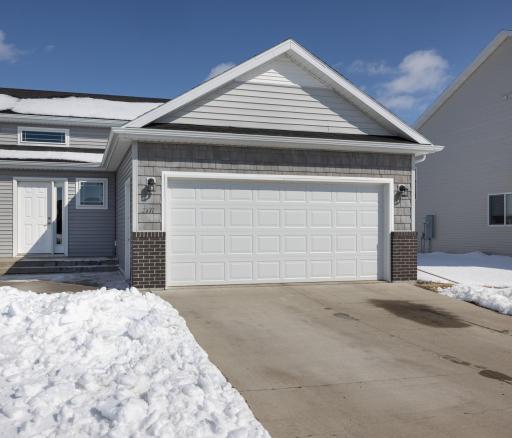 2711 Westwood Street W, West Fargo, ND 58078