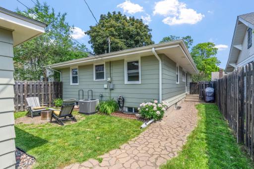 3911 Upton Avenue N, Minneapolis, MN 55412