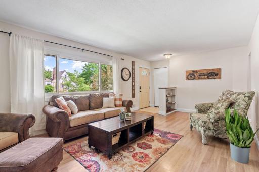 3911 Upton Avenue N, Minneapolis, MN 55412