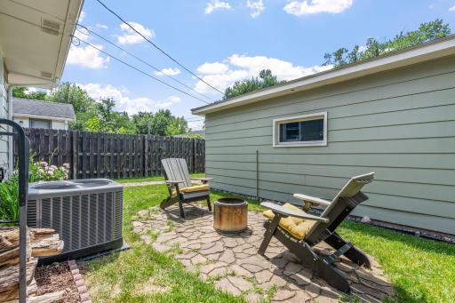 3911 Upton Avenue N, Minneapolis, MN 55412