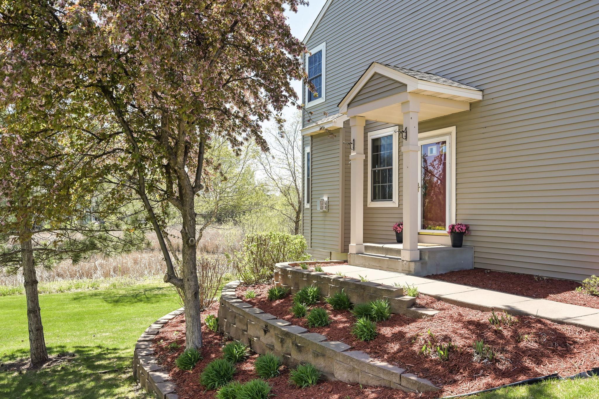 60-web-or-mls-8960 Comstock Ln N58.jpeg