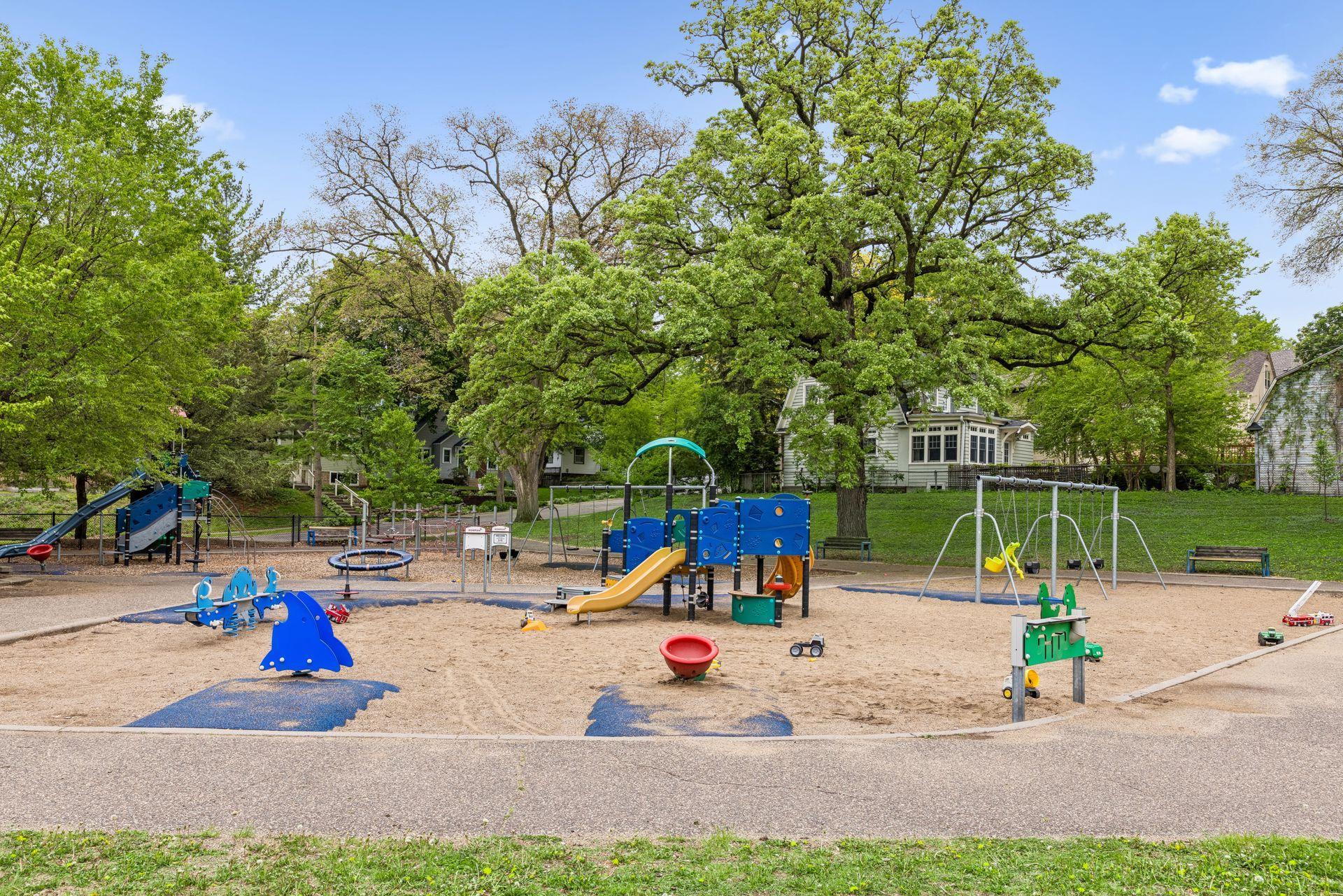 Fuller Park is located at the end of your block!