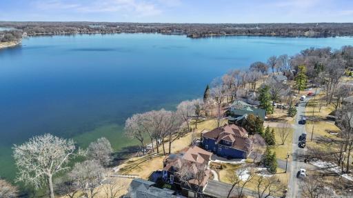 Photo for 3535 IVY Place, Wayzata, MN 55391 - listing #7049412 The property’s true value lies in its setting. With ample space on the lot, there’s potential for storage, outdoor living areas, and additional structures.