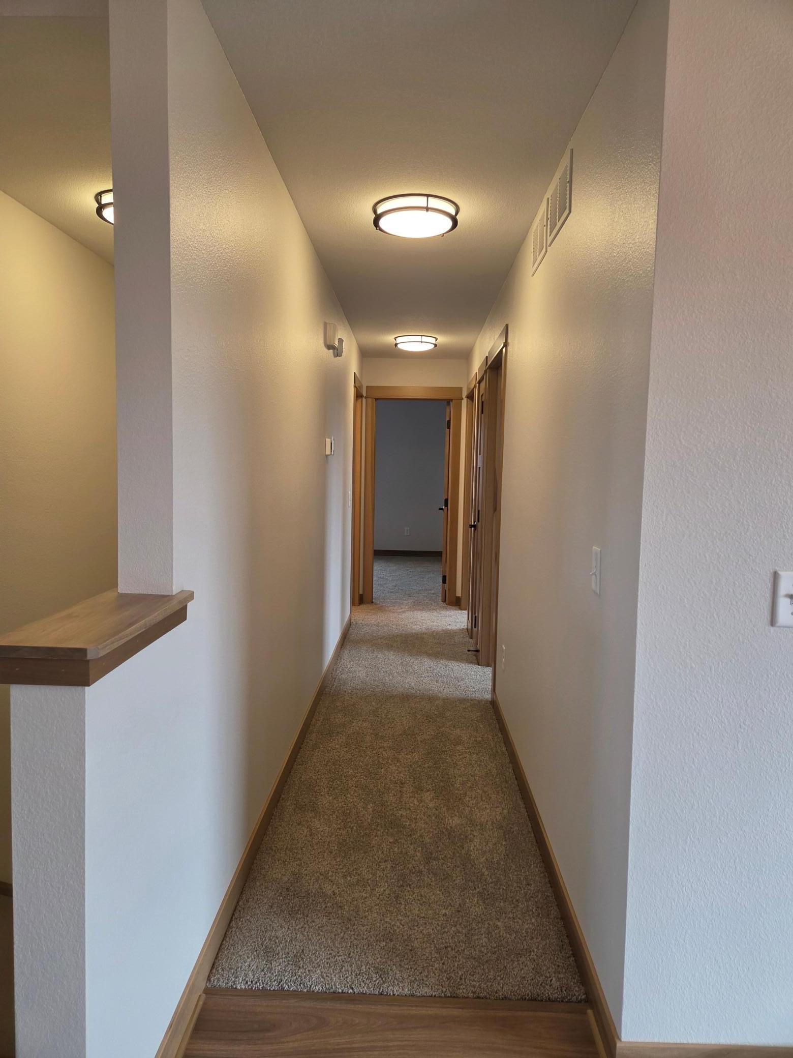 *ACTUAL PROPERTY* Hallway