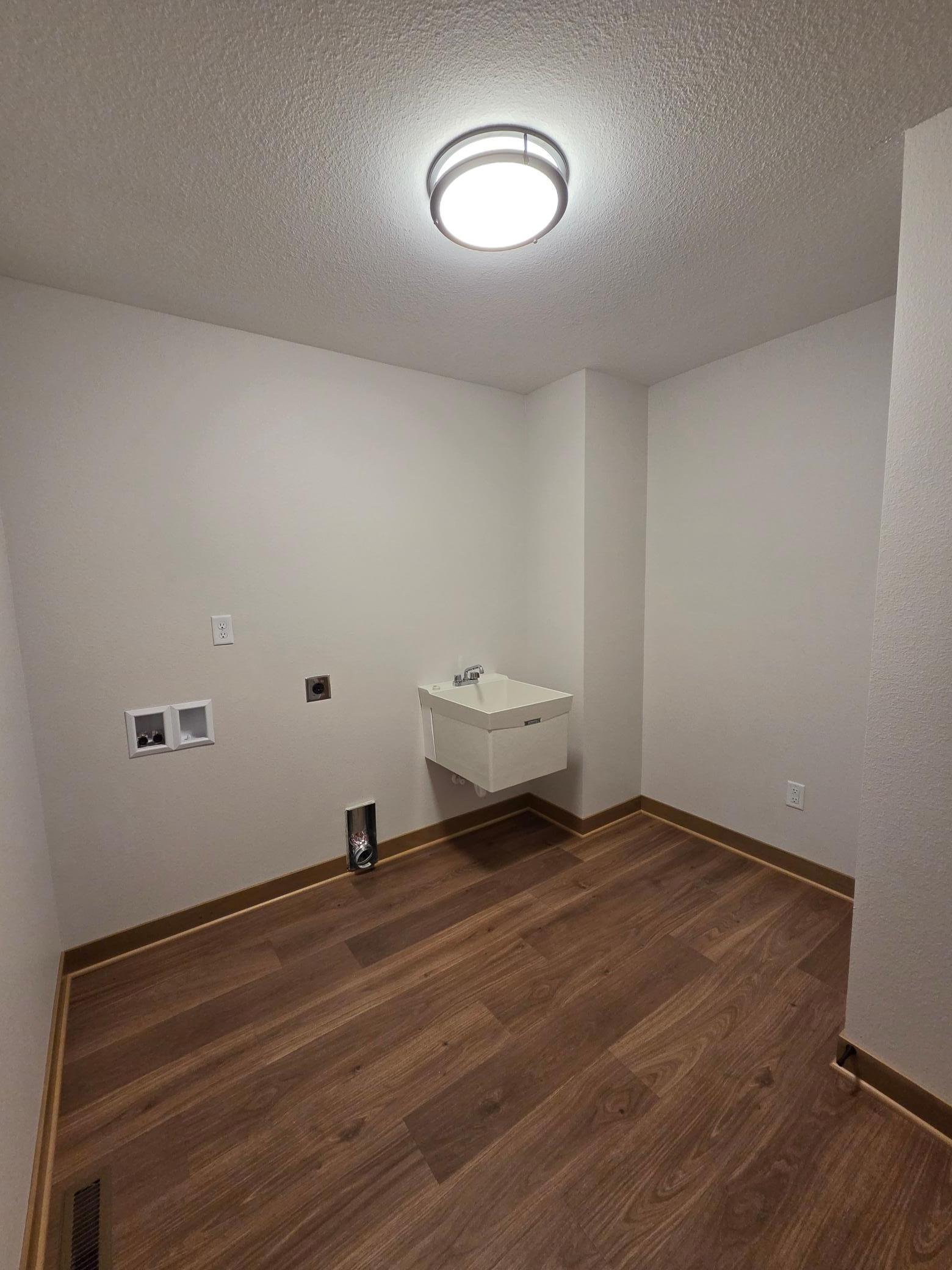 *ACTUAL PROPERTY* Mudroom