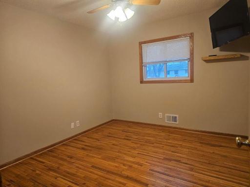 1209 Pearson Parkway N, Minneapolis, MN 55444