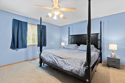10308 S Oaks Road, Brainerd, MN 56401