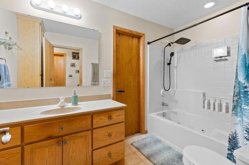 10308 S Oaks Road, Brainerd, MN 56401