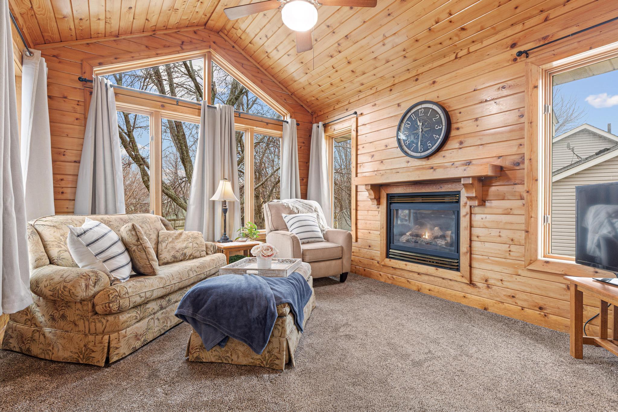 2180 135th Lane NW-8.jpg