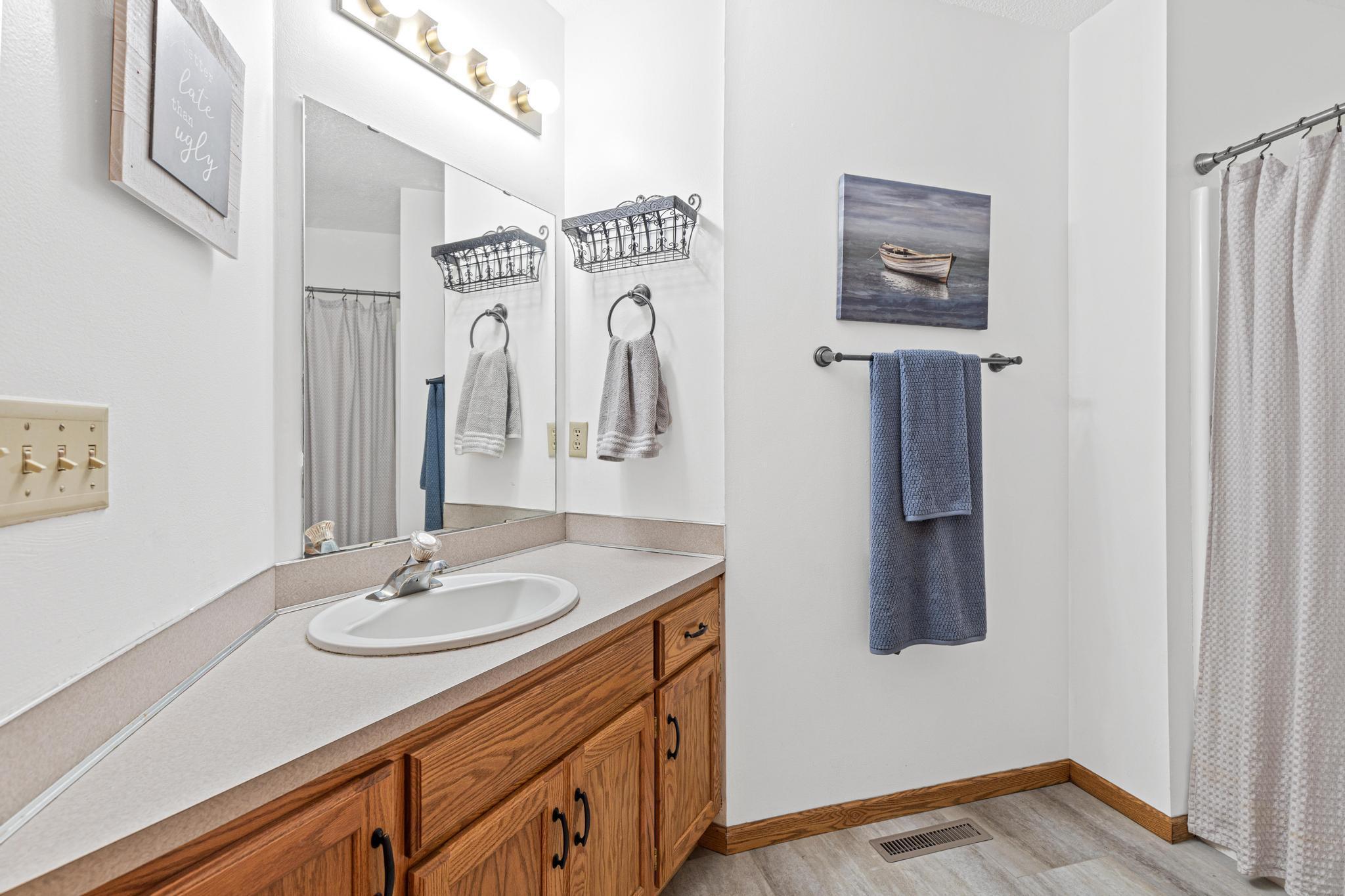 2180 135th Lane NW-31.jpg