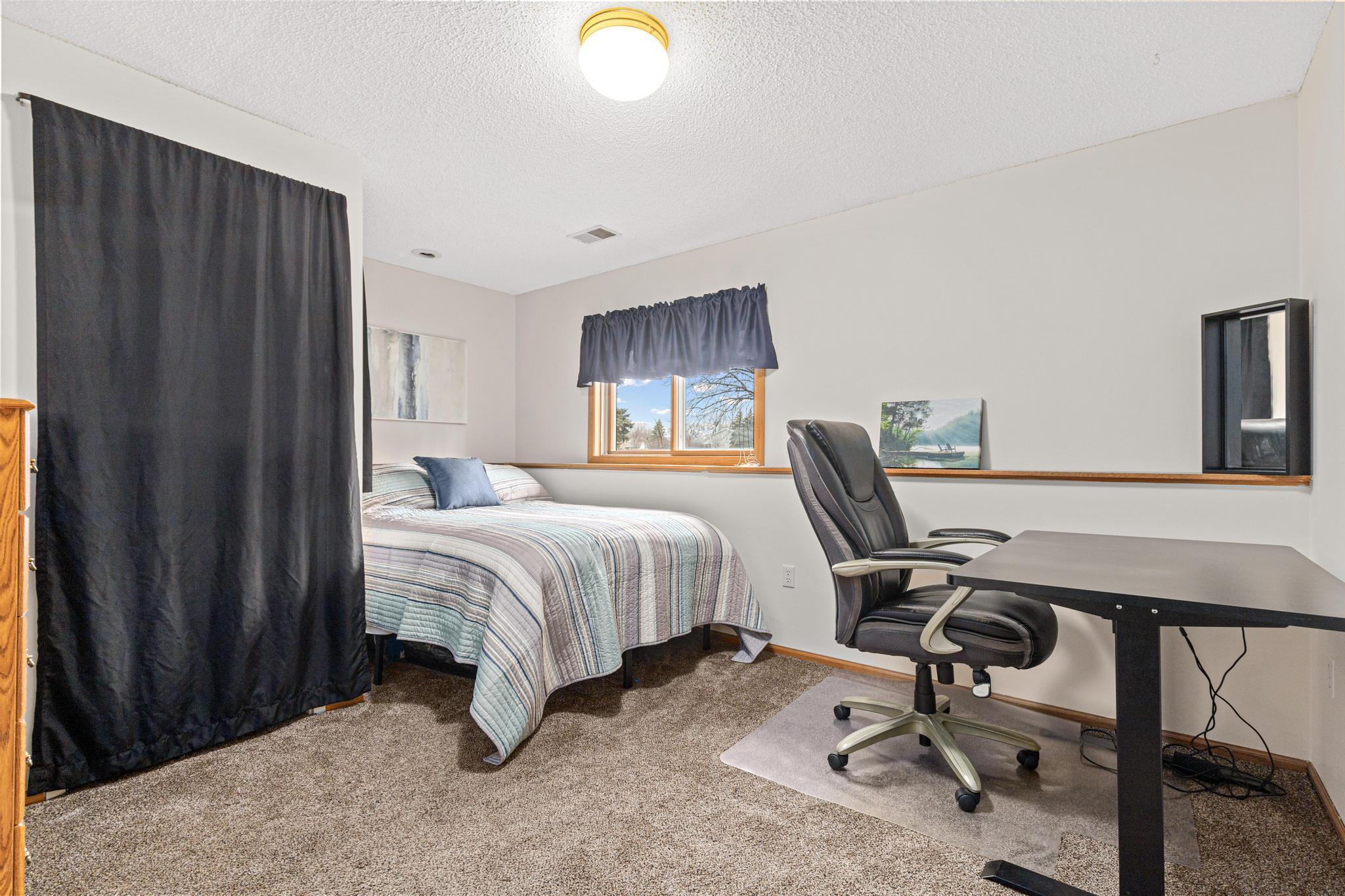 2180 135th Lane NW-29.jpg