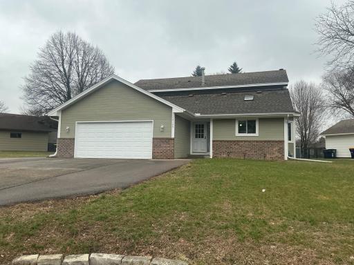 15125 Southwind Drive, Burnsville, MN 55306