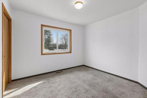 15125 Southwind Drive, Burnsville, MN 55306