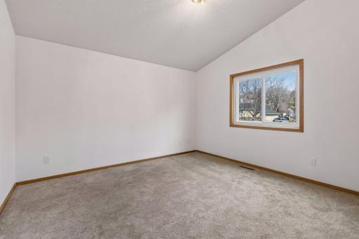 15125 Southwind Drive, Burnsville, MN 55306