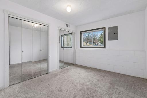 15125 Southwind Drive, Burnsville, MN 55306