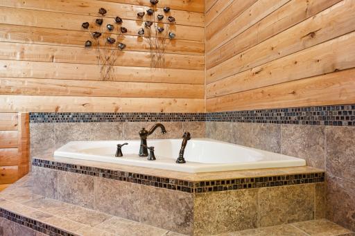 14370 Fairwoods Avenue, Lonsdale, MN 55046