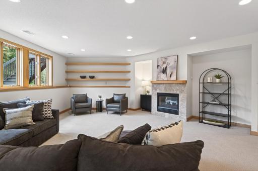 1 Windy Hill Court, Inver Grove Heights, MN 55077